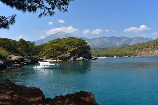 Antalya'da su sporları ve tekne turları